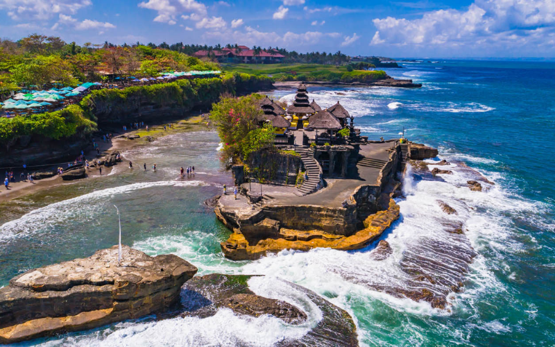 Đền Tanah Lot